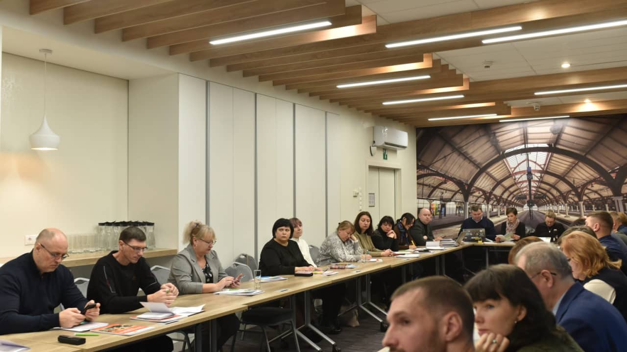Вдосконалення нормативно-правового забезпечення організації освітнього процесу на окупованих, деокупованих та прифронтових територіях: Відбулася підсумкова експертна зустріч