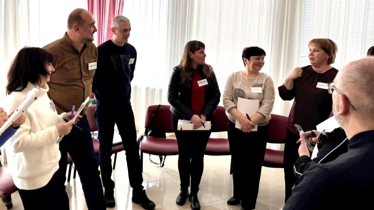 From training to practical solutions: 24 heads of Administrative Service Centres in the Cherkasy region have completed the Polaris training programme on effective management